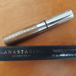 Anastasia Beverly Hills Brow Gel in Brunette
